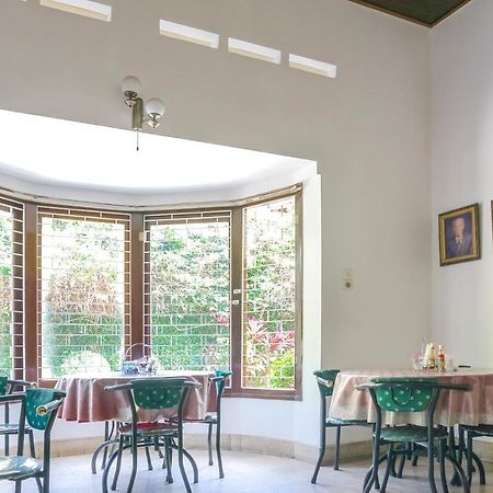 Reddoorz Plus Near Brawijaya Museum Malang Kültér fotó