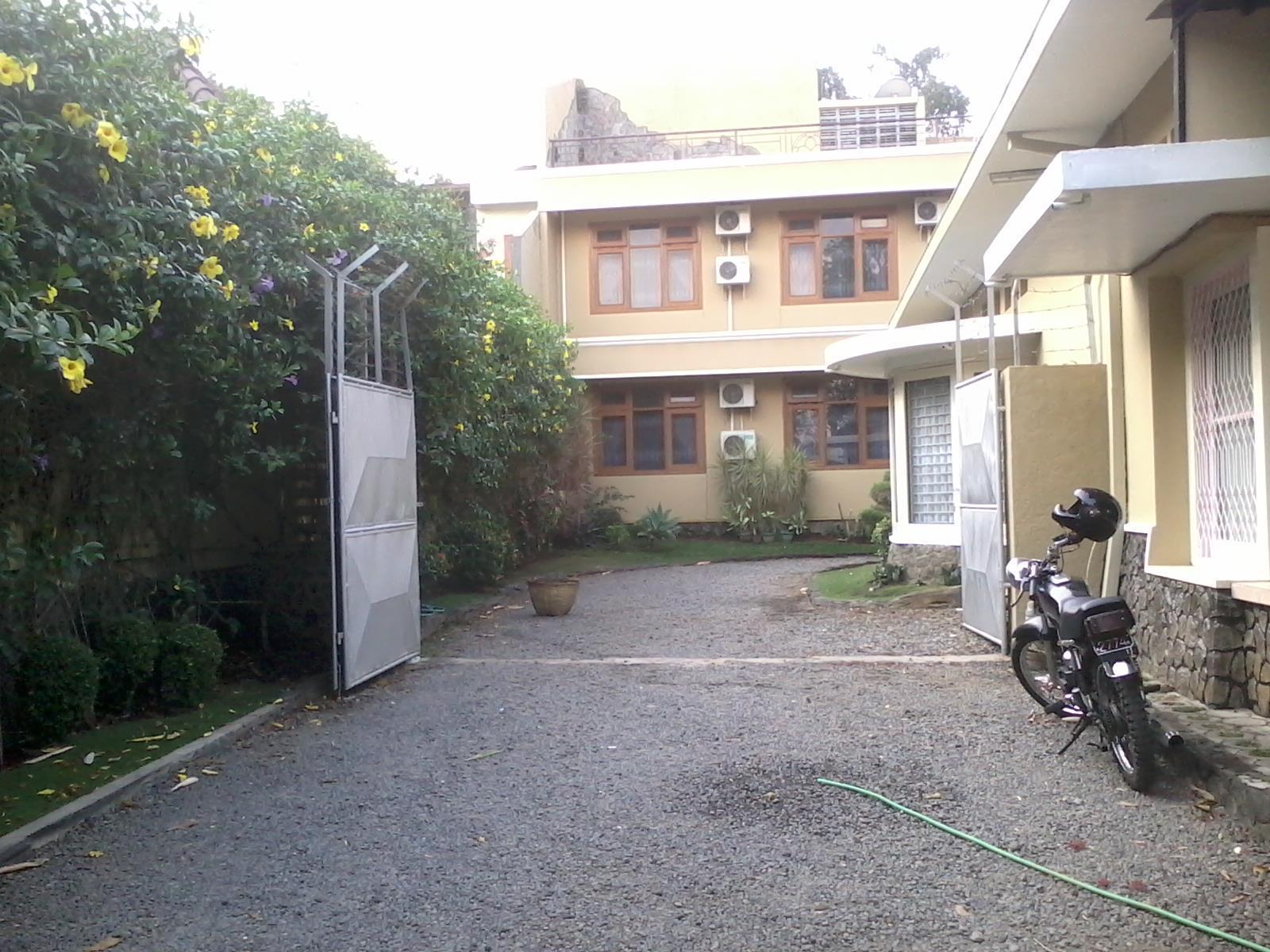 Reddoorz Plus Near Brawijaya Museum Malang Kültér fotó